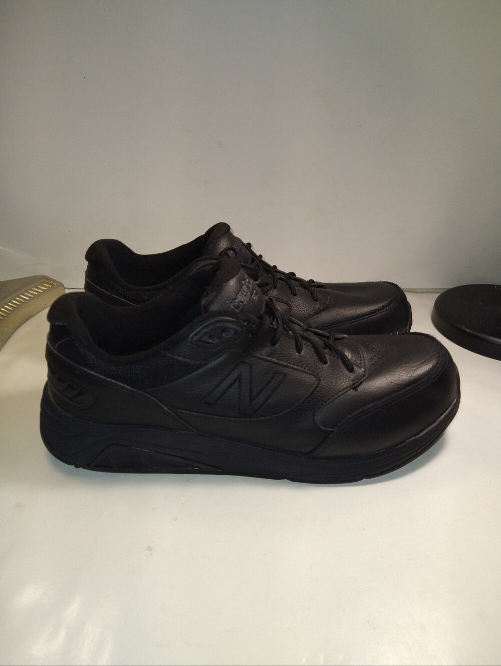 New Balance 928v3 Black Leather Walking Comfort Shoes Men's sz 12.5(2E) MW928BK3